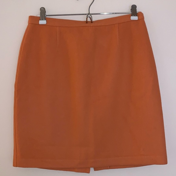 Sisley Dresses & Skirts - SISLEY SKIRT❤️